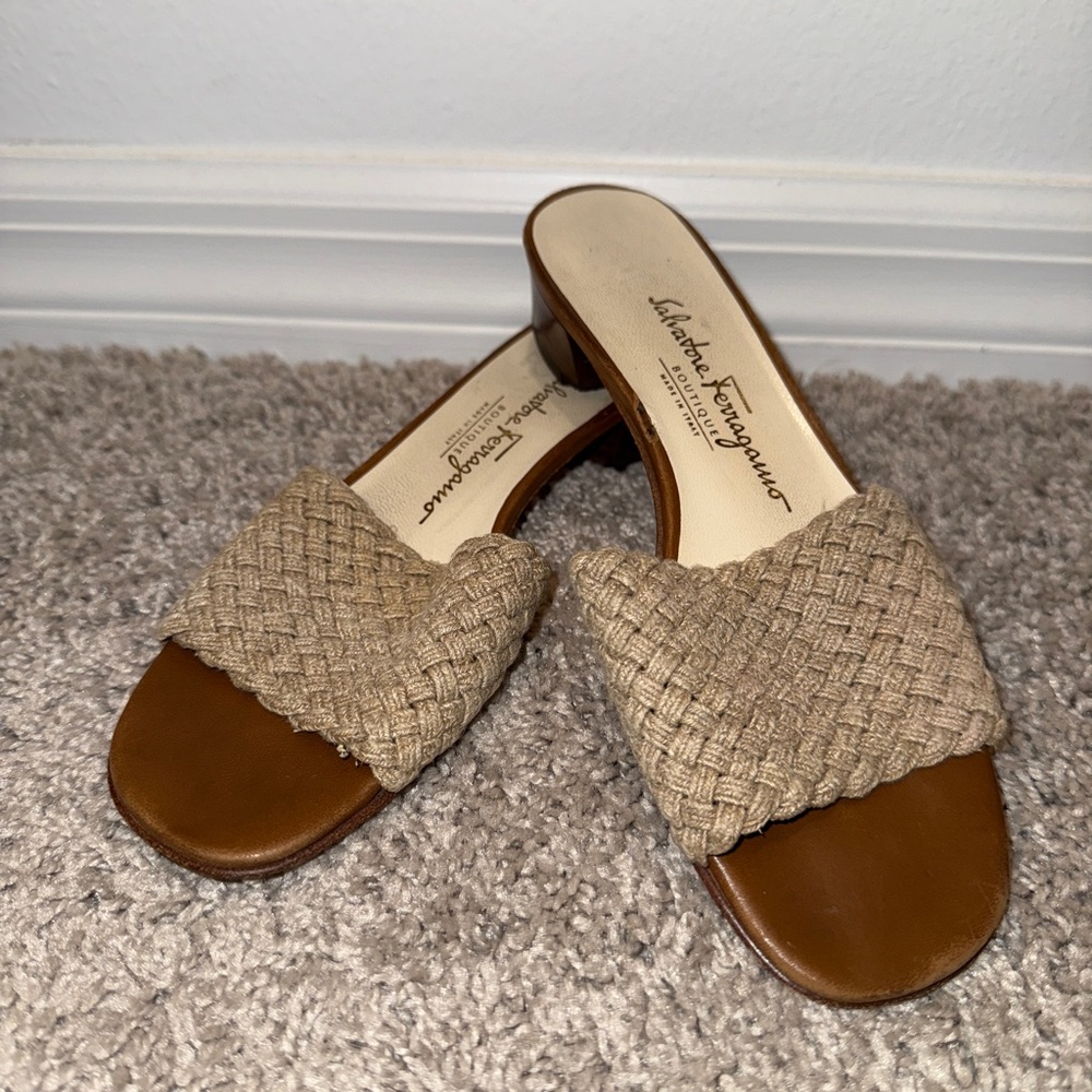 Salvatore Ferragamo Women's Tan Slide Sandals